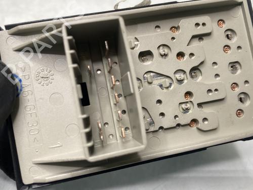 Used Left front window switch Left front window switch FIAT GRANDE PUNTO (199_) 1.2 (65 hp) 30791379 30791379