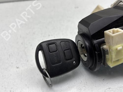 Ignition barrel TOYOTA YARIS (_P9_) 1.3 VVT-i (SCP90_, SCP90R) | BP29939799M48