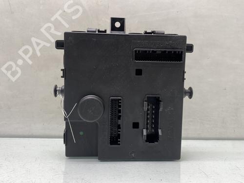 Sikringsdåse RENAULT TWINGO II (CN0_) 1.2 16V (CN04, CN0B) (75 hp) 30777989