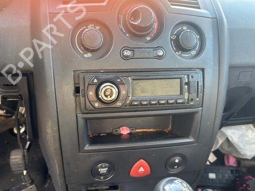 Left front door RENAULT MEGANE II (BM0/1_, CM0/1_) 1.5 dCi (BM02, BM13, BM2A, CM02, CM13) | BP31212935C2 