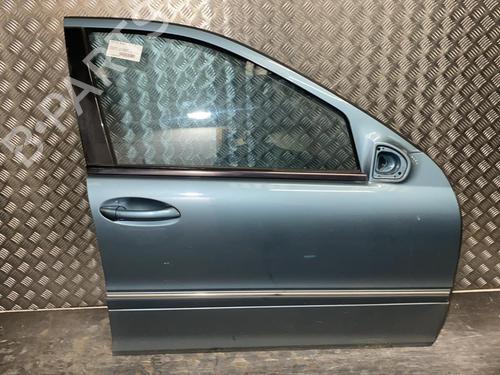 Used Right front door MERCEDES-BENZ C-CLASS (W203) C 220 CDI (203.006, 203.008) (143 hp) 20012424
