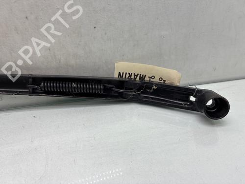 Used Front windshield wiper arm Front windshield wiper arm 37755603 37755603