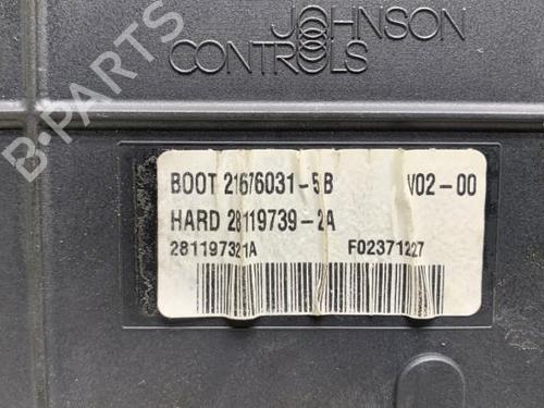 Used Fuse box PEUGEOT 407 (6D_) 1.6 HDi 110 (6D9HZC, 6D9HYC) (109 hp) 19952295