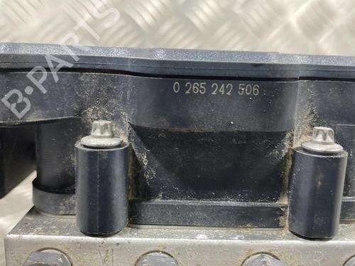 Used ABS pump ABS pump MERCEDES-BENZ CLA Coupe (C117) CLA 220 CDI / d (117.303) (163 hp) 20023195 20023195