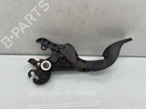 Used Clutch pedal Clutch pedal 39573332 39573332