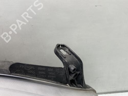 Right headlight OPEL CORSA C (X01) 1.2 Twinport (F08, F68) | BP31185395C29