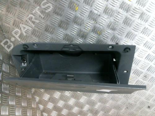 Used Glove box Glove box SEAT IBIZA IV (6J5, 6P1) 1.2 TDI (75 hp) 20028796 20028796