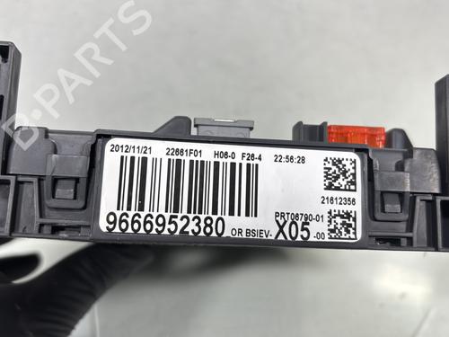 Used Fuse box Fuse box PEUGEOT 207 SW (WK_) 1.4 16V (95 hp) 31205576 31205576