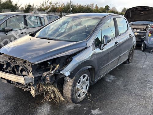 Fuse box PEUGEOT 308 I (4A_, 4C_) 1.6 HDi | BP23193467E1 