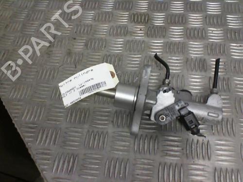 Used Brake master cylinder VW GOLF VI (5K1) [2008-2014]  20006973