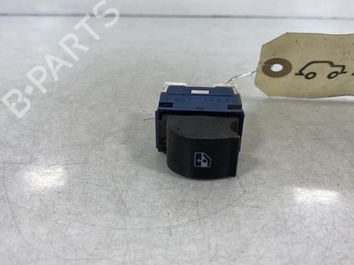 Used Right front window switch Right front window switch FIAT DOBLO MPV (119_, 223_) 1.9 D Multijet (120 hp) 19956631 19956631