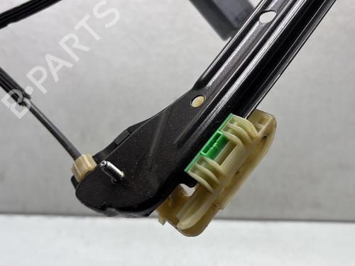 Used Front right window mechanism Front right window mechanism VW GOLF VII (5G1, BQ1, BE1, BE2) 1.6 TDI (105 hp) 28280569 28280569