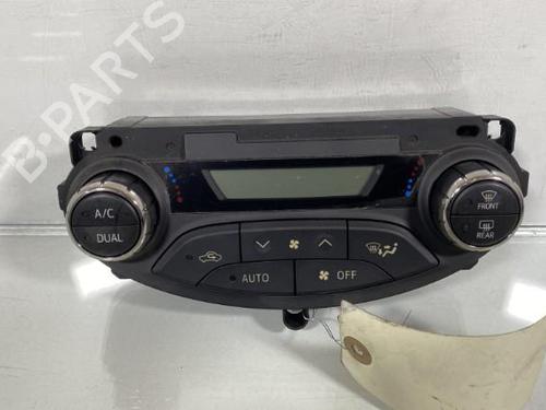 Used Climate control TOYOTA YARIS (_P13_) 1.5 Hybrid (NHP130_, NHP130) (101 hp) 19985588