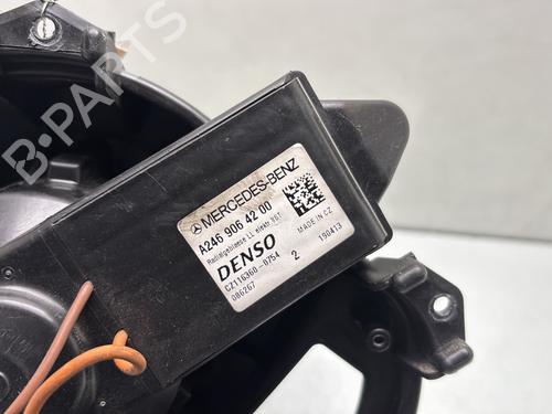 Heater blower motor MERCEDES-BENZ A-CLASS (W176) A 200 CDI (176.001) | BP29914646M62