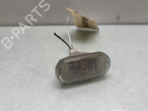Used Right front indicator NISSAN MICRA III (K12) 1.2 16V (65 hp) 32469970