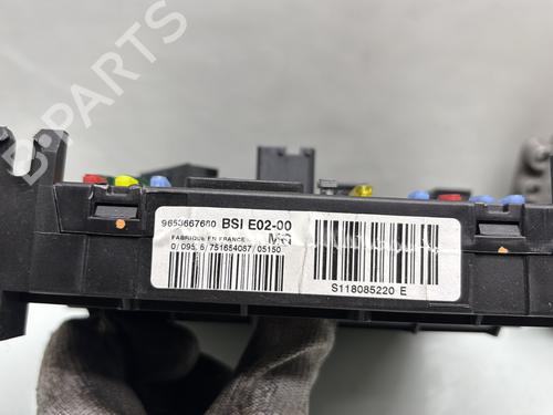Electronic module PEUGEOT 206 CC (2D) 1.6 16V (2DNFUF, 2DNFUR) | BP31602093M83 - Image 2