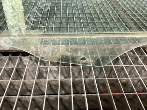 Used Front left door window Front left door window PEUGEOT 206 Hatchback (2A/C) 1.6 i (89 hp) 25624013 25624013
