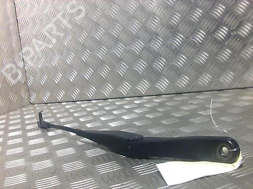 Used Front windshield wiper arm OPEL ASTRA H (A04) 1.3 CDTI (L48) (90 hp) 19983656