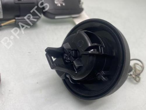 Used Electronic module PEUGEOT 208 I (CA_, CC_) 1.2 VTI 82 (82 hp) 22695172