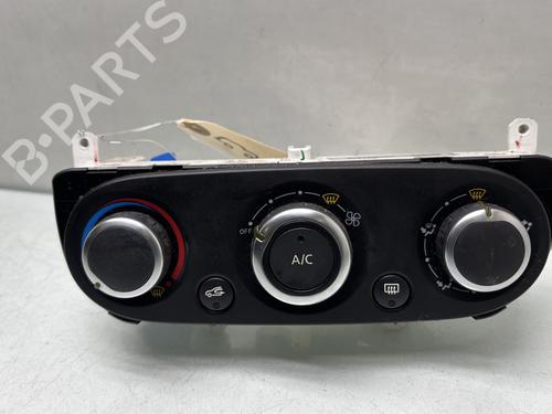 climate-control-renault-clio-iv-bh_-2012-2013-2014-2015-2016-2017-2018-2019-2020-2021-32389346 main image