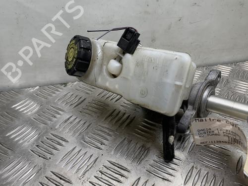 Used Brake master cylinder DACIA DUSTER (HS_) 1.5 dCi (109 hp) 31185329