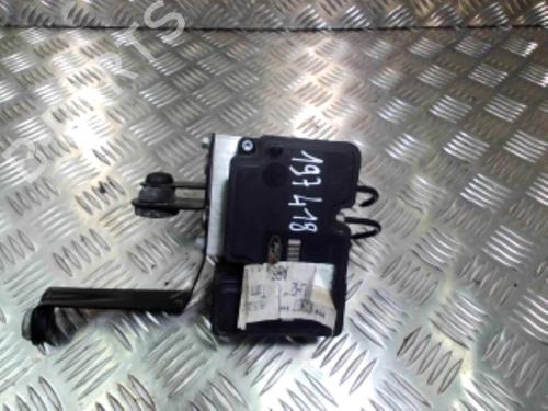 Used ABS pump FORD FOCUS II Turnier (DA_, FFS, DS) 1.6 TDCi (90 hp) 20028260