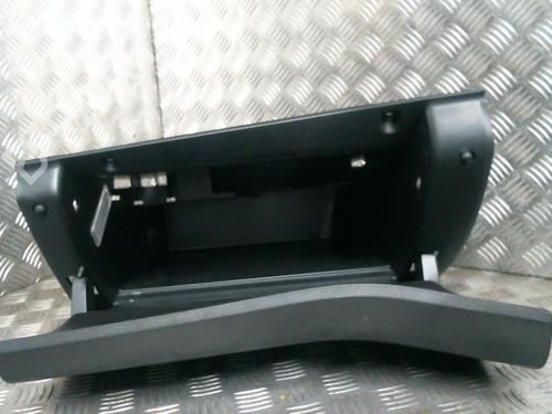 Used Glove box PEUGEOT 308 SW II (LC_, LJ_, LR_, LX_, L4_) 1.6 BlueHDi 120 (120 hp) 19997506