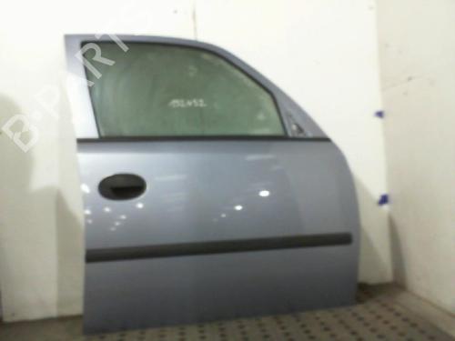Used Right front door OPEL MERIVA A MPV (X03) 1.4 16V Twinport (E75) (90 hp) 19986423