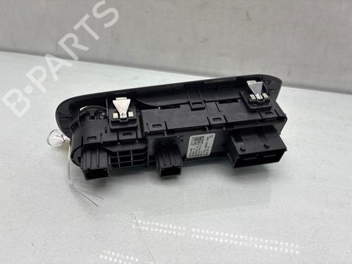 Used Left front window switch Left front window switch PEUGEOT 308 SW II (LC_, LJ_, LR_, LX_, L4_) 1.6 BlueHDi 120 (120 hp) 34374129 34374129