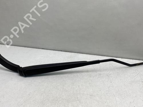 Used Front windshield wiper arm RENAULT CLIO IV (BH_) 1.5 dCi 75 (75 hp) 26212013