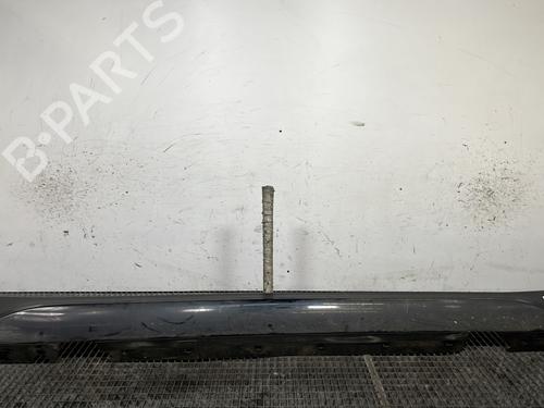 Used Right sideskirt Right sideskirt BMW X1 (E84) xDrive 20 d (184 hp) 32024590 32024590