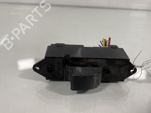 Used Right rear window switch Right rear window switch PEUGEOT 4007 (VU_, VV_) 2.2 HDi (156 hp) 19975828 19975828