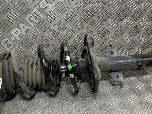 Højre fortil støddæmper RENAULT MEGANE IV Hatchback (B9A/M/N_) 1.5 dCi 110 (B9A3) (110 hp) 31712304