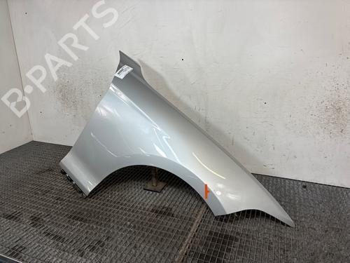 Used Right front fenders Right front fenders BMW 1 (F20) 120 d (184 hp) 39708119 39708119