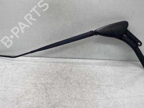 front-windshield-wiper-arm-renault-scenic-ii-jm01_-2003-2004-2005-2006-2007-2008-2009-2010-33238350 main image