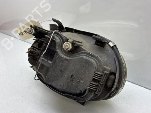 Used Right headlight Right headlight VW GOLF IV (1J1) 1.9 TDI (90 hp) 33830117 33830117