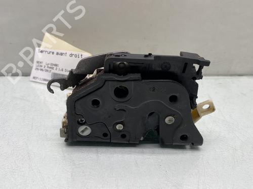 Højre fortil lås SEAT LEON (1P1) 1.6 TDI (105 hp) 31613011