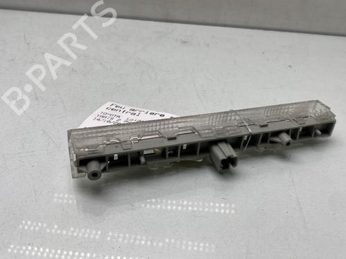Used Third brake light Third brake light TOYOTA YARIS (_P9_) 1.3 VVT-i (SCP90_, SCP90R) (87 hp) 31834400 31834400