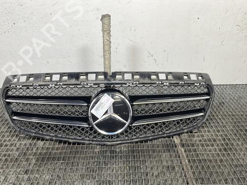 Used Grille MERCEDES-BENZ A-CLASS (W176) A 200 CDI (176.001) (136 hp) 29886962