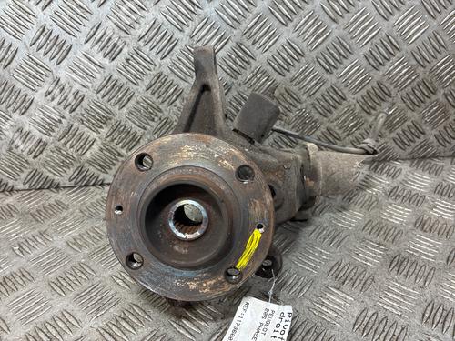 Used Right front steering knuckle Right front steering knuckle 38021724 38021724