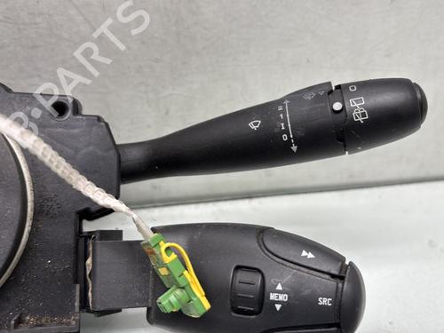 Steering column stalk PEUGEOT 206 Hatchback (2A/C) 2.0 HDI 90 | BP28282419I23 