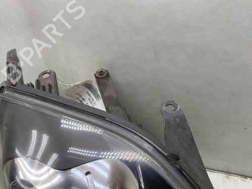 Right headlight FORD FIESTA V (JH_, JD_) 1.6 TDCi | BP22966635C29 