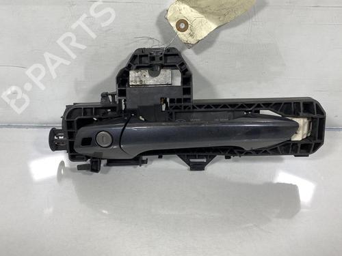 Used Front left exterior door handle Front left exterior door handle 20032608 20032608