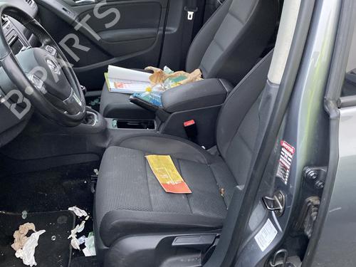 Right tailgate light VW GOLF VI (5K1) 1.6 TDI | BP23995797C80 - Image 23