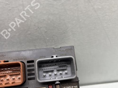Fuse box PEUGEOT 407 (6D_) 2.0 HDi (6DRHRH) | BP29841486E1