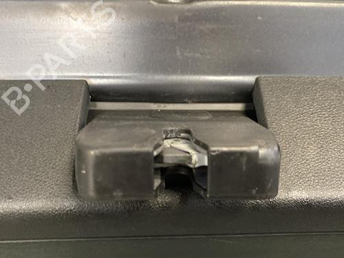 tailgate-ford-focus-ii-da_-hcp-dp-2004-2005-2006-2007-2008-2009-2010-2011-2012-2013-30593280 main image