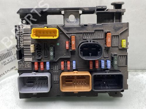 Used Fuse box PEUGEOT 207 (WA_, WC_) 1.4 HDi (68 hp) 26527792