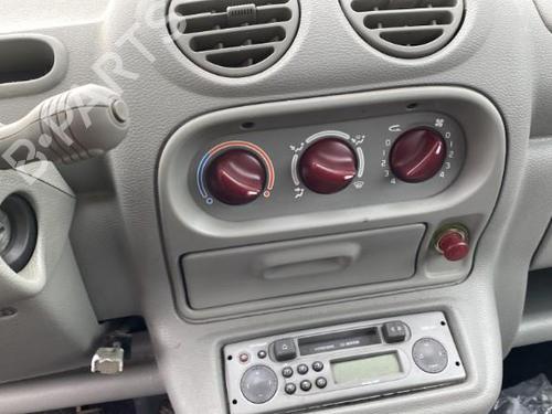 Nummerpladelys RENAULT TWINGO I (C06_) 1.2 16V (C060) | BP26952686I40 