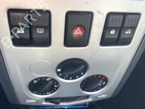 Front wiper motor DACIA LOGAN MCV (KS_) 1.6 (KS0B, KS0D, KS0F) | BP29507504M29  - Image 24