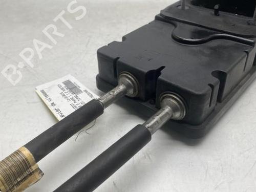 Used Gear lever PEUGEOT 308 II (LB_, LP_, LW_, LH_, L3_) 1.2 THP 130 (131 hp) 19992204